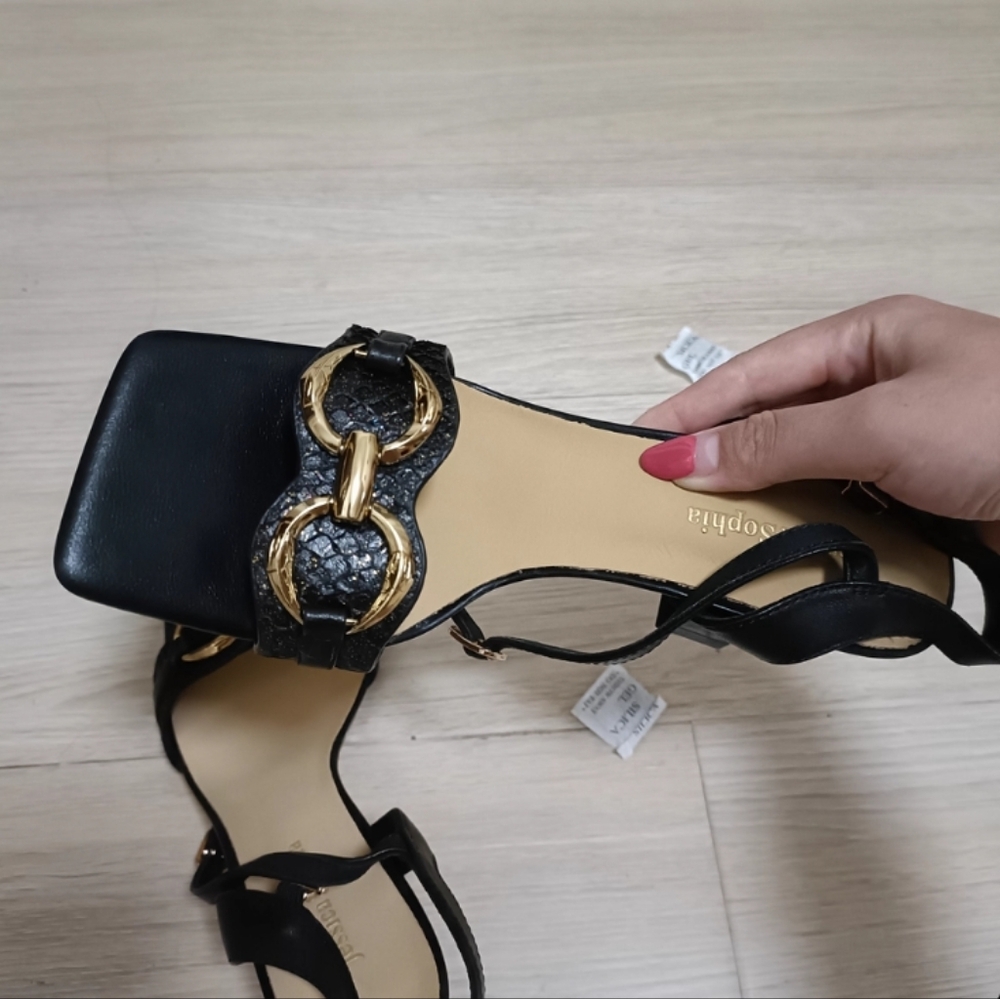 women shoes Heels